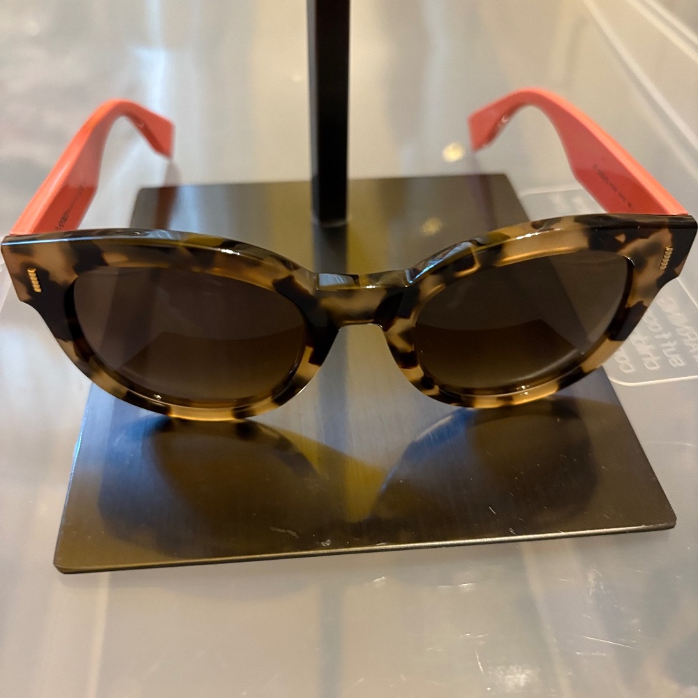 Fendi, Women's Cat Eye Sunglasses, Preowned